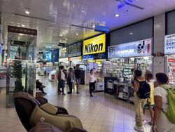 Sim Lim Square (D7), Retail #476870081